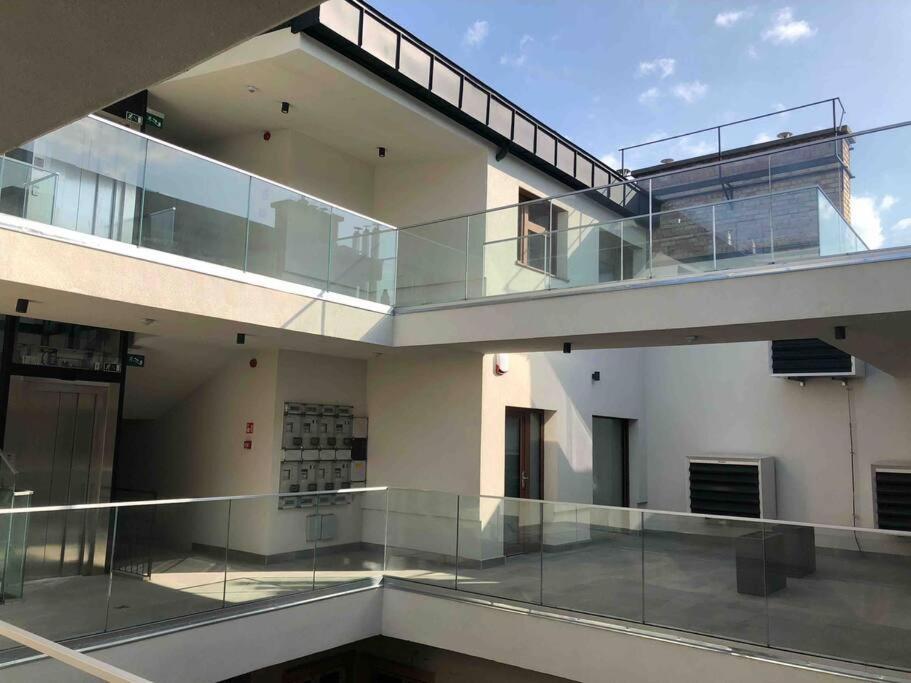 Luxury Cozy 2 Bdr Downtown Apt.7 Boedapest Buitenkant foto