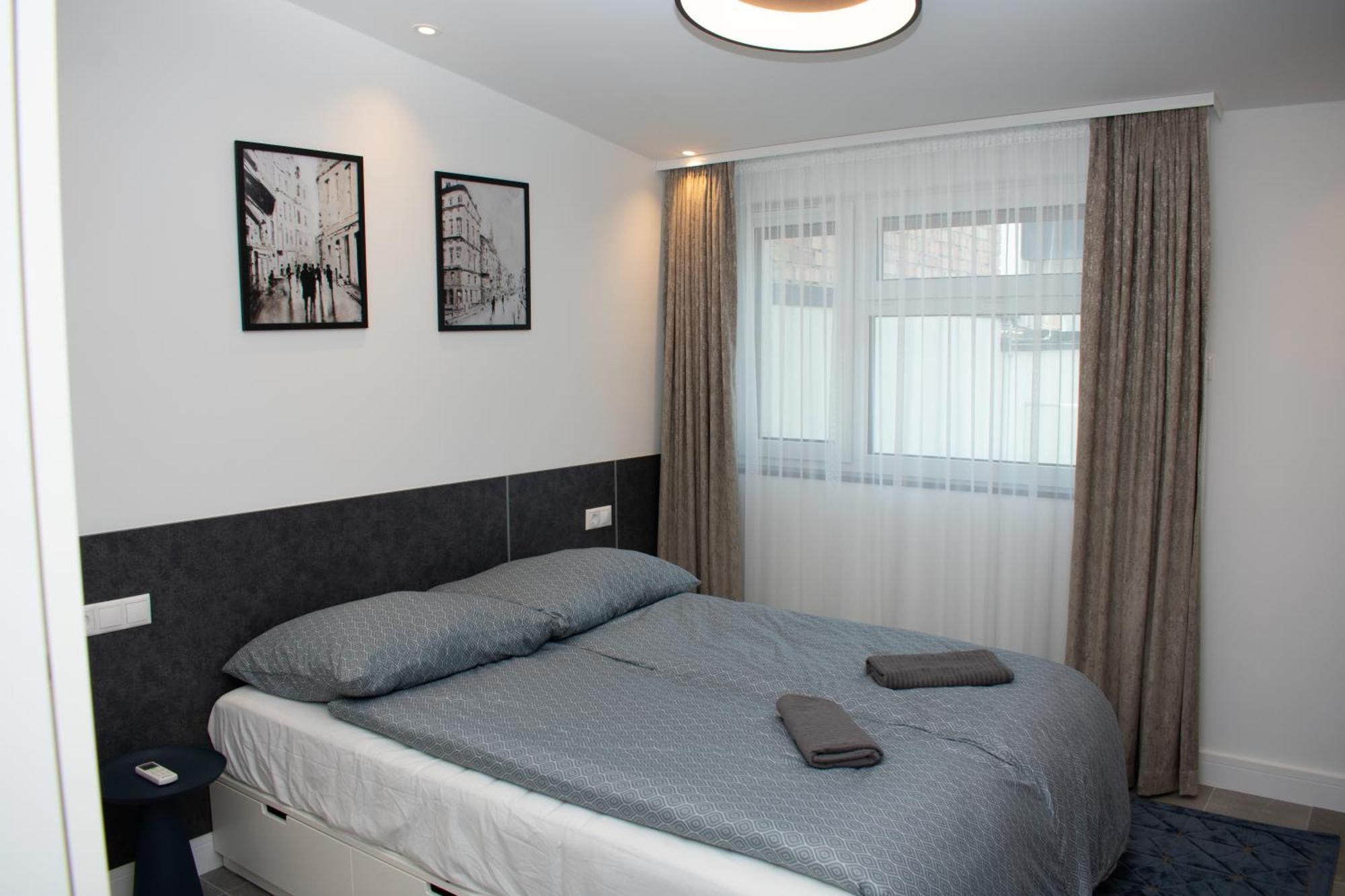 Luxury Cozy 2 Bdr Downtown Apt.7 Boedapest Buitenkant foto